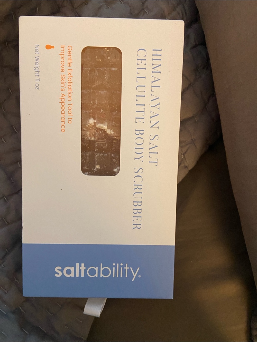 Saltability Himalayan Salt Cellulite Body Scrubber - White/Cream
